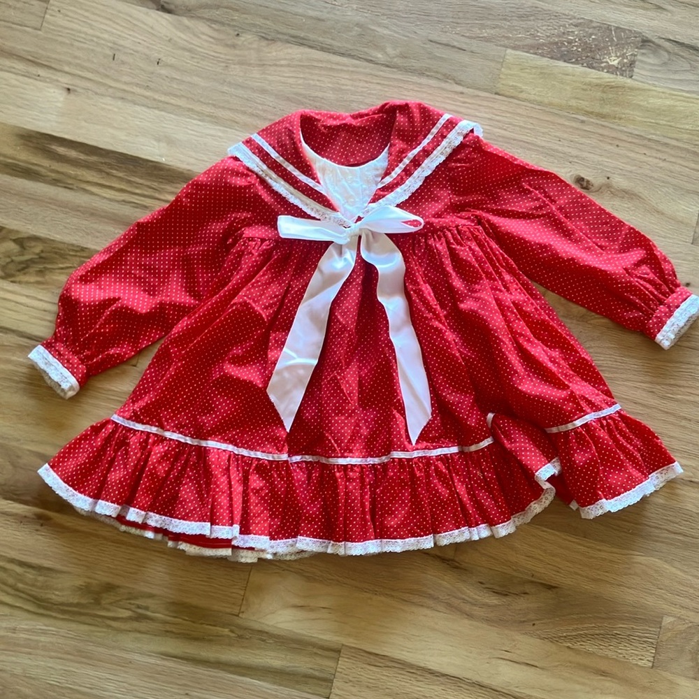 Vintage Handmade Red White Dress 18-24
Sailor prairie little house Valentine
